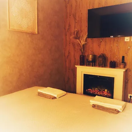 L'esprit Zen: Tranquil Center In *